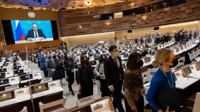 Лаврову устроили бойкот на конференции ООН
                02 марта 2022, 06:46