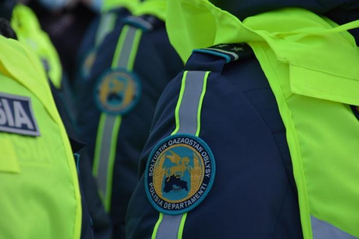 Казахстанским полицейским удлинили жилеты