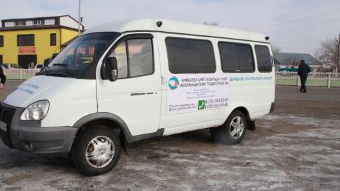 «Работа на колёсах»: Мобильный пункт занятости трудоустраивает жителей Карагандинской области