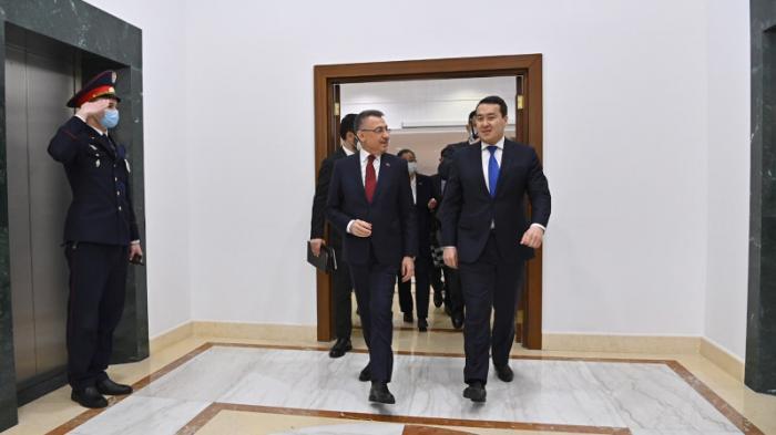 О чем премьер Смаилов договорился с вице-президентом Турции
                04 марта 2022, 14:34