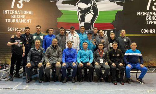 «Все судьи помогали узбекам». Кайрат Сатжанов объяснил проигрыши казахстанских боксеров на «малом чемпионате мира»