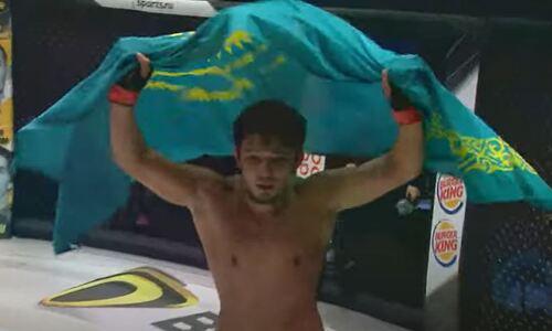 Казахстанский боец одолел опытного бразильца и стал чемпионом лиги MMA