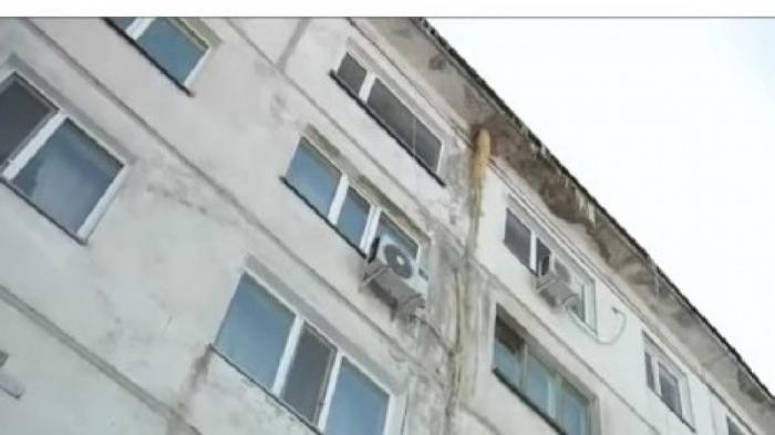 Многоквартирный дом в Павлодаре треснул пополам: жильцы рискуют оказаться под завалами
                06 марта 2022, 06:30