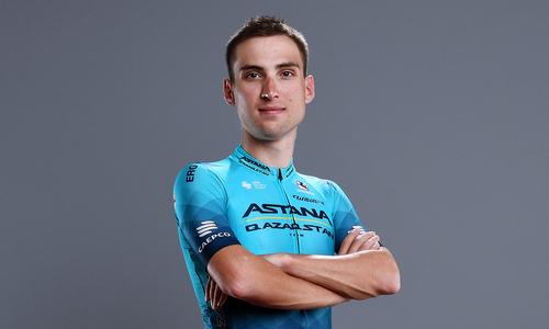 «Астана» потеряла двух гонщиков на велогонке «Париж-Ницца»