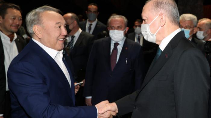 Назарбаев встретился с Эрдоганом в Анталье
                11 марта 2022, 21:55