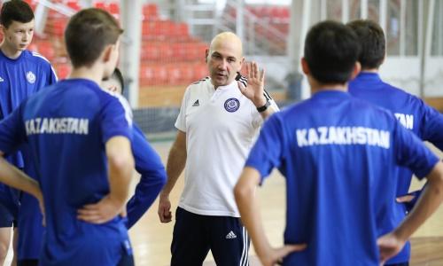 Сборная Казахстана до 19 лет завершила УТС и отправилась на отбор к Евро-2022