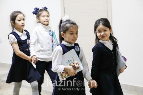 Весенние школьные каникулы в Казахстане начнутся 19 марта