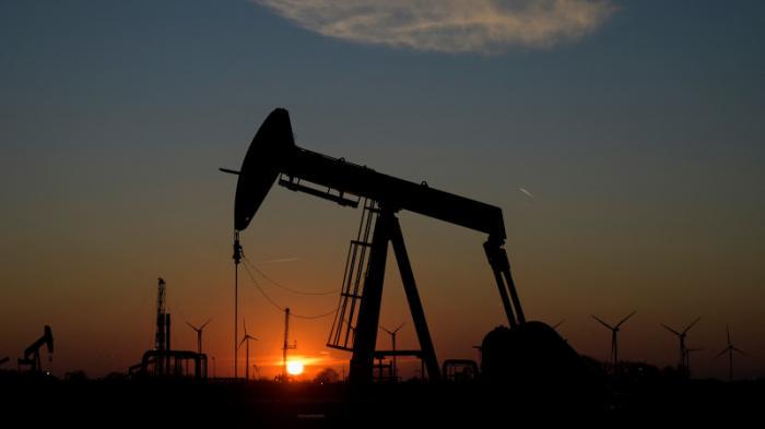 Цены на нефть опустились ниже 100 долларов впервые с 1 марта
                15 марта 2022, 17:27