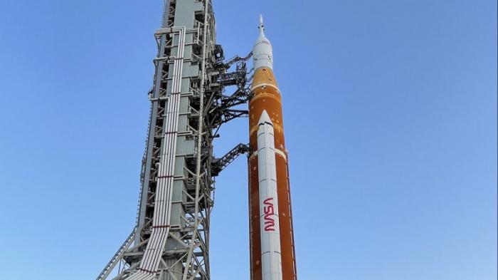 NASA готовится к запуску самой мощной лунной ракеты
                18 марта 2022, 10:48