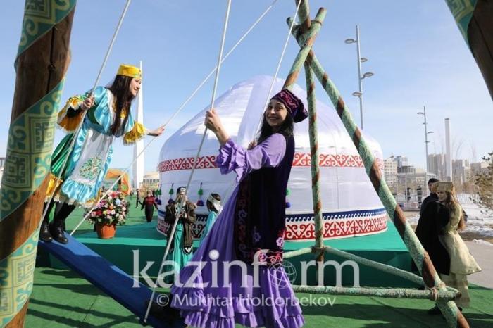 Провести праздники в кругу близких призвали казахстанцев в Комитете санэпидконтроля