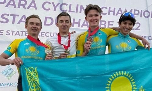 Казахстанские велосипедисты завоевали полный комплект медалей чемпионата Азии