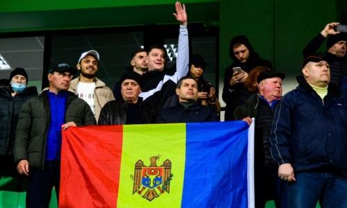 «Казахстан можно и нужно побеждать». Молдавские фанаты верят в успешный исход в Нур-Султане