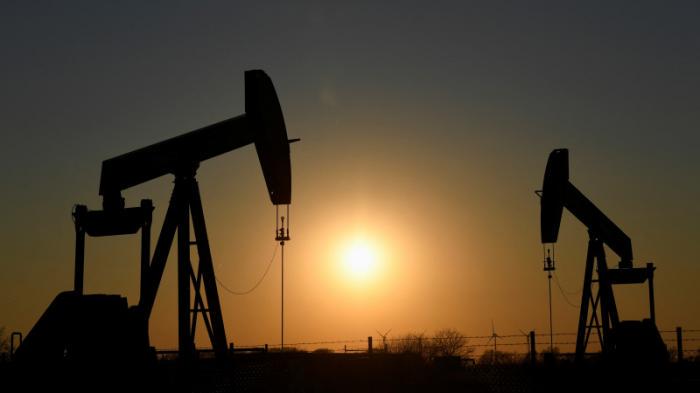 Казахстан может потерять 320 тысяч баррелей нефти в сутки из-за аварии на КТК
                29 марта 2022, 15:07