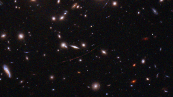Телескоп Hubble обнаружил самую отдаленную от Земли видимую звезду
                31 марта 2022, 14:02