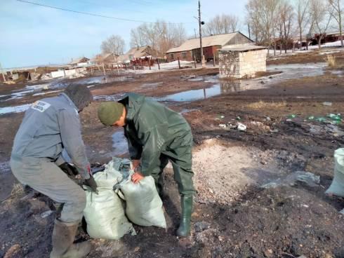 В Карагандинской области за сутки зарегистрировано 24 случая подтопления придворовых территорий
