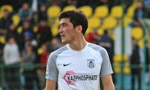 Елдос Ахметов сыграл 200 матчей в Премьер-Лиге