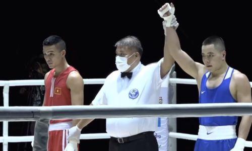 Казахстан досрочно получил двух финалистов турнира по боксу в Таиланде