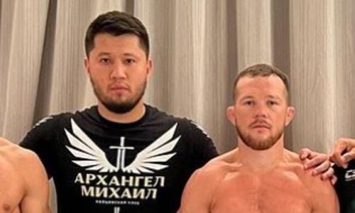 Казахский тренер Петра Яна дал неоднозначный прогноз на титульный бой UFC