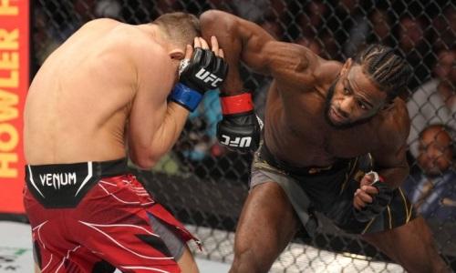 Стали известны судейские записки спорного боя между Яном и Стерлингом на UFC 273