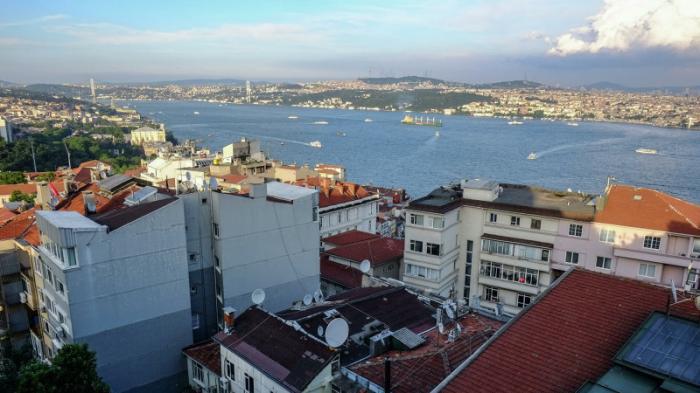 Турция заявила о недопущении ввода военных кораблей в Черное море
                10 апреля 2022, 23:50