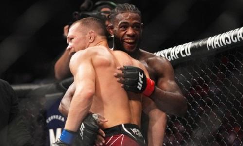 Обнародованы гонорары Петра Яна и Хамзата Чимаева за бои на UFC 273