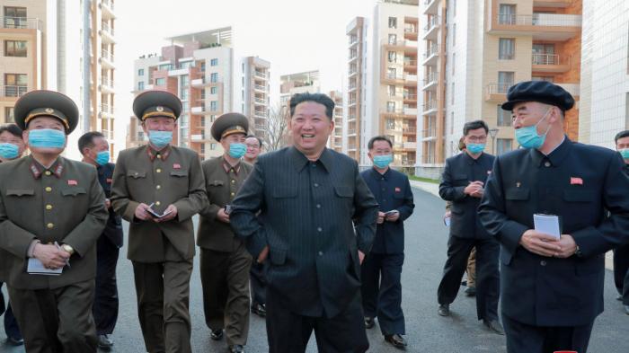 В Северной Корее в пентхаусы заселяют бедных - СМИ
                15 апреля 2022, 20:14