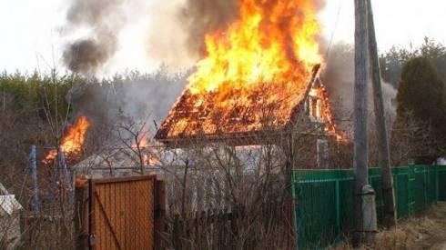 В Карагандинской области за выходные пожар вспыхнул в семи дачных обществах