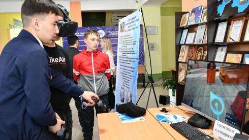 Более 300 школьников Осакаровского района приняли участие в Ярмарке профессий