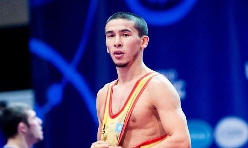 Четверо казахстанских борцов пробились в финал чемпионата Азии в Монголии