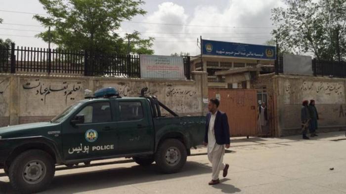 Взрывы прогремели в школах Кабула
                19 апреля 2022, 16:01