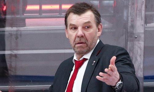 Клуб хоккеиста сборной Казахстана в КХЛ объявил нового главного тренера