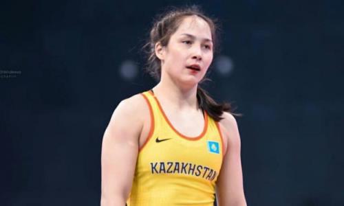 Казахстанка вышла в финал чемпионата Азии по женской борьбе