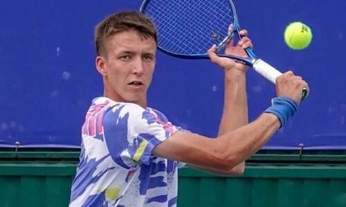 Казахстанский теннисист неудачно стартовал на турнире в Праге