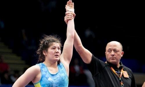 Казахстанка выиграла «бронзу» чемпионата Азии по борьбе