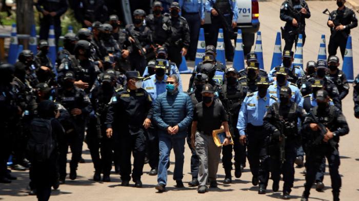 Экс-президента Гондураса экстрадировали в США
                22 апреля 2022, 08:09