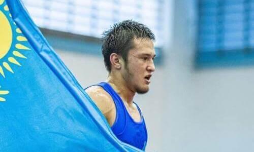 Борец из Казахстана завоевал медаль на чемпионате Азии