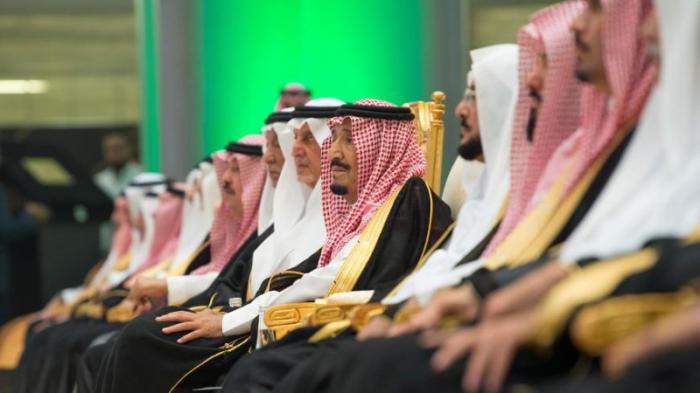 Саудовские принцы продают дома и яхты из-за финансовых проблем - СМИ
                24 апреля 2022, 22:04