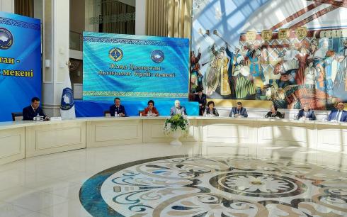 Женис Касымбек встретился с членами Ассамблеи народа Казахстана