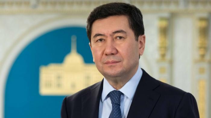 Ерлан Кошанов избран председателем партии Amanat
                26 апреля 2022, 15:47