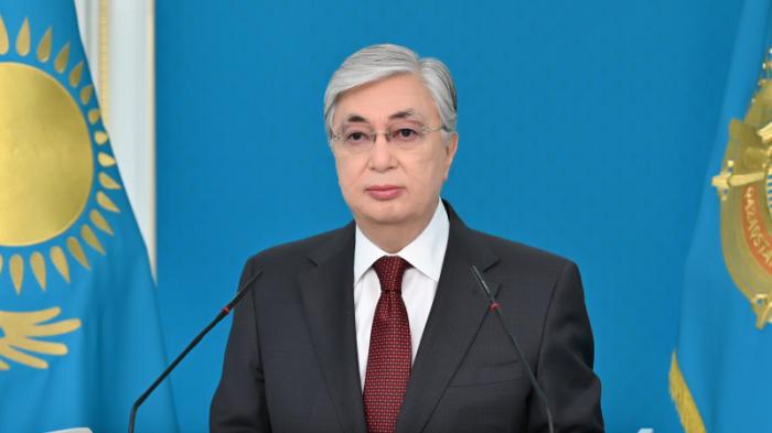 Президент Токаев вышел из партии Amanat
                26 апреля 2022, 15:41