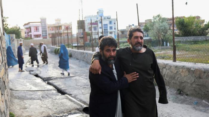 Свыше 50 человек погибли при взрыве в мечети Кабула - СМИ
                30 апреля 2022, 07:36