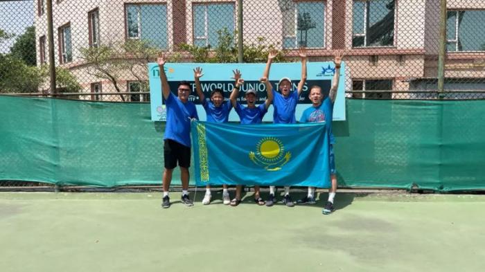 Казахстанские теннисисты впервые в истории пробились на ЧМ среди юношей
                30 апреля 2022, 16:04