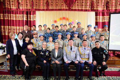 Урок мужества для школьников провели карагандинские полицейские