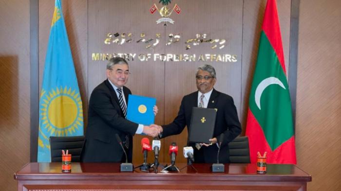 Казахстан и Мальдивы подписали соглашение о безвизовом режиме
                09 мая 2022, 18:33
