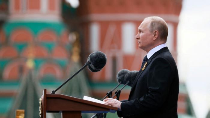 Путин обвинил элиты Запада в провоцировании мирового кризиса
                13 мая 2022, 07:21