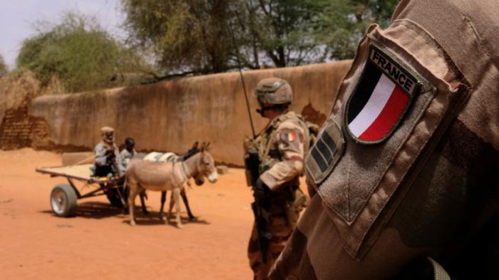 В Мали заявили о попытке госпереворота
                17 мая 2022, 06:46