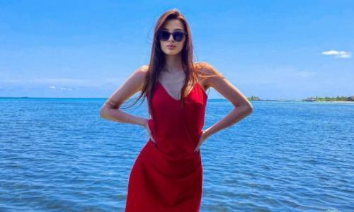 Сабина Алтынбекова очаровала подписчиков видео отдыха на Кипре