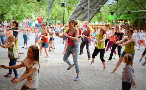 В Центральном парке Караганды будут проходить бесплатные тренировки по зумбе