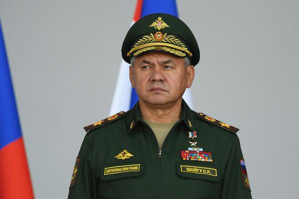 Шойгу заявил, что у западных границ России создадут 12 новых воинских частей