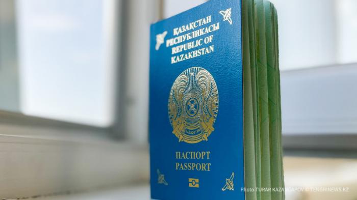 Инвалидов, сирот и многодетных матерей заставляли платить за паспорта в ЦОНах Алматы
                25 мая 2022, 16:17